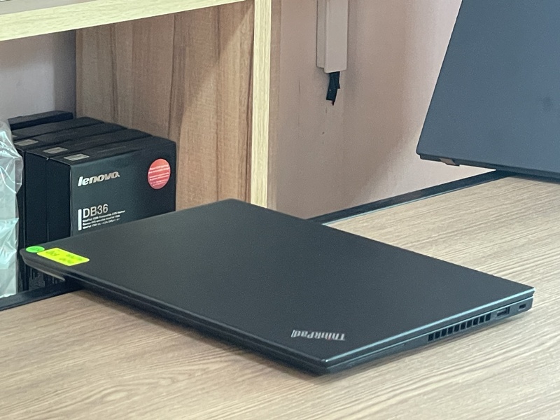 Lenovo Thinkpad X13 G1
