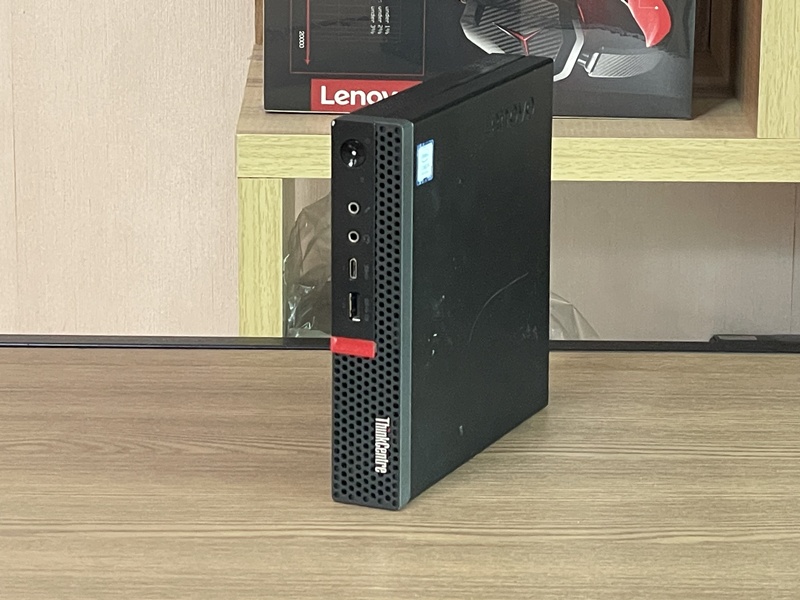 Lenovo Thinkcentre M720q Tiny