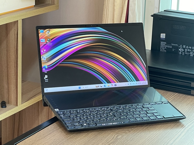 Asus ZenBook Duo UX481FL