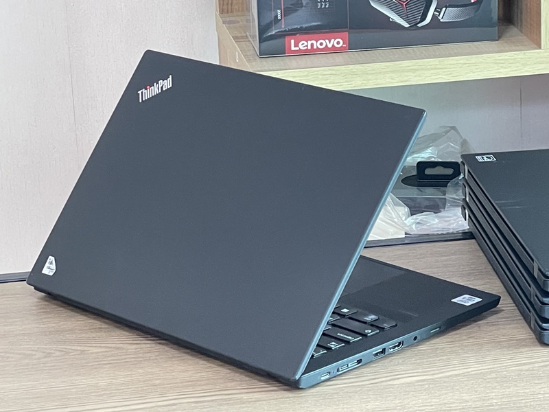 Lenovo Thinkpad T14 G1