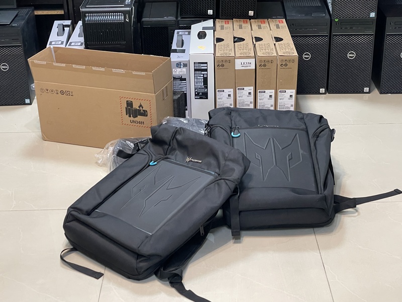 Acer Predator Helios 16 PHN16-72