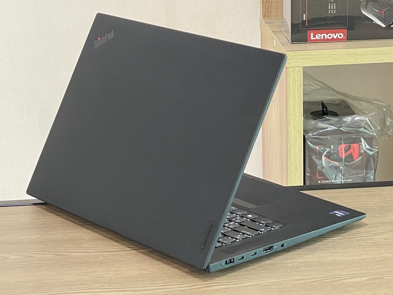 Lenovo ThinkPad P1 Gen 4