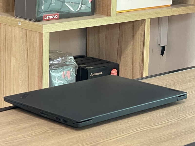 Lenovo ThinkPad P1 Gen 4