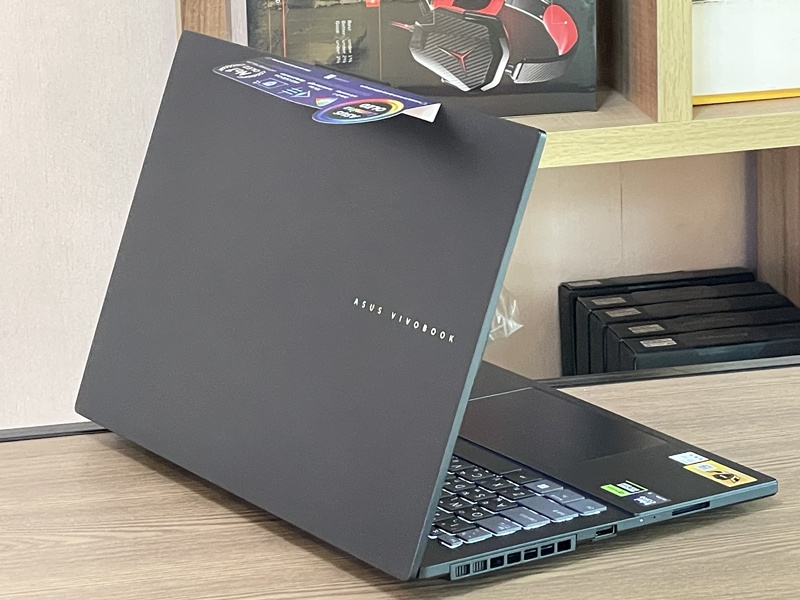 Asus VivoBook Pro 15 OLED