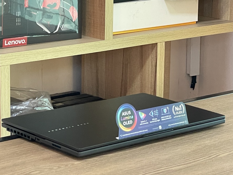 Asus VivoBook Pro 15 OLED