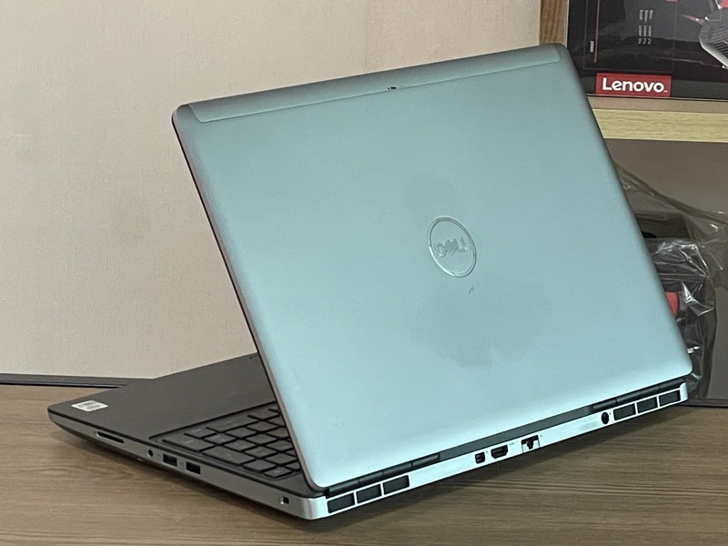 Dell Precision 7550