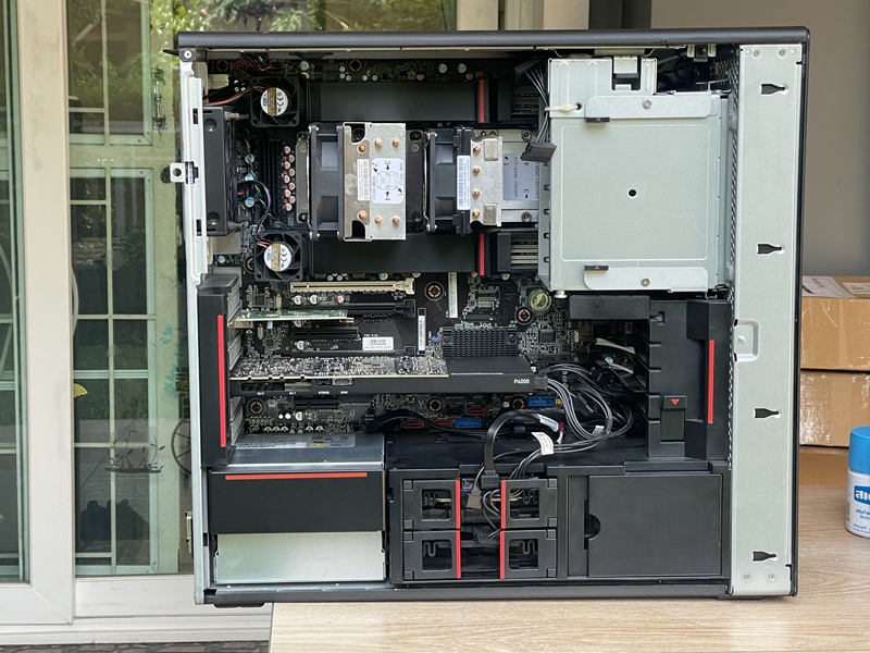 Lenovo ThinkStation P720