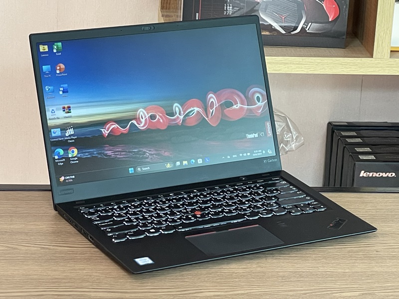 Lenovo ThinkPad X1 Carbon G6