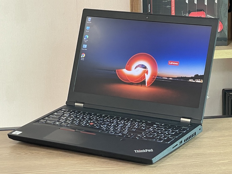 Lenovo ThinkPad P15 G1