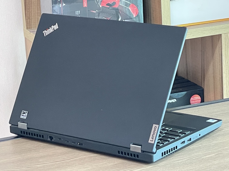Lenovo ThinkPad P15 G1