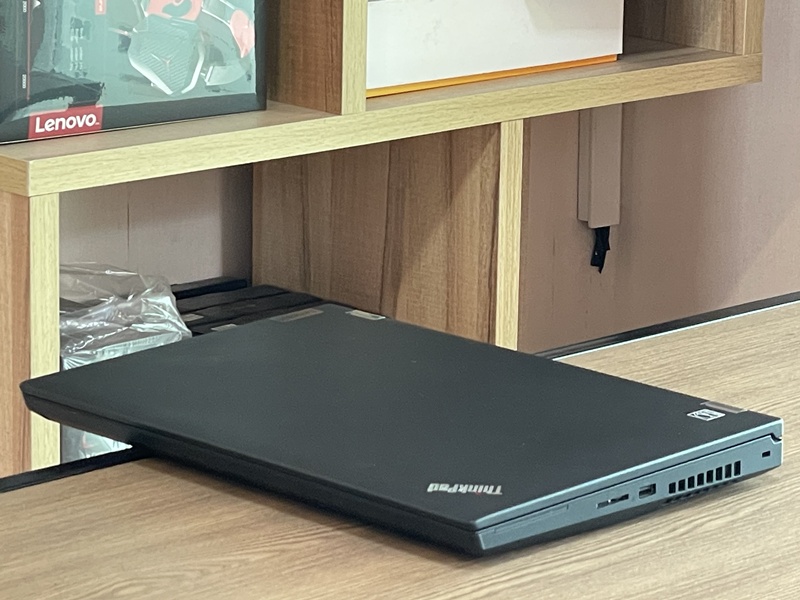 Lenovo ThinkPad P15 G1