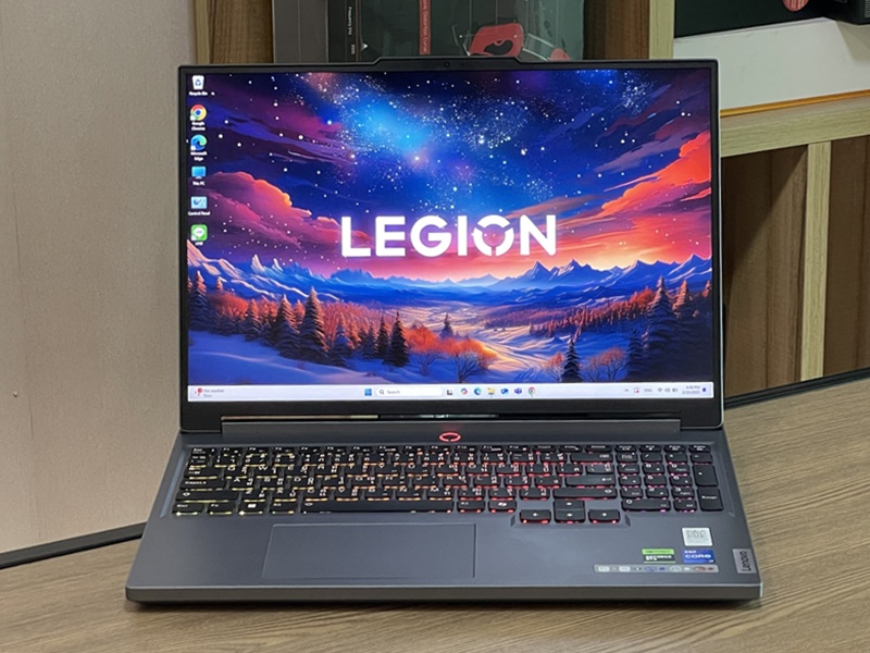 Lenovo Legion 5 15IRX9