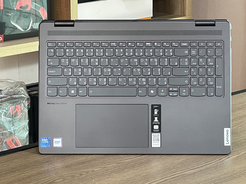 Lenovo Yoga 7i 2-in-1 (16' Gen 9)