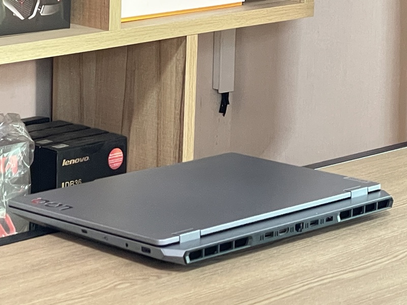 ราคา พิเศษ 18,900 เครื่องเข้า 1 กล่อง Lenovo LOQ 15ARP9-83JC003MTA