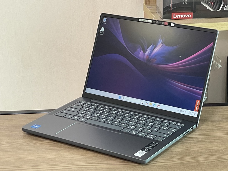 Lenovo IdeaPad Slim 3 14IRH10