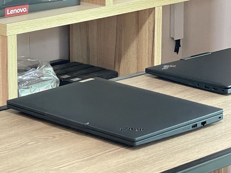 Lenovo ThinkPad T14 Gen 5