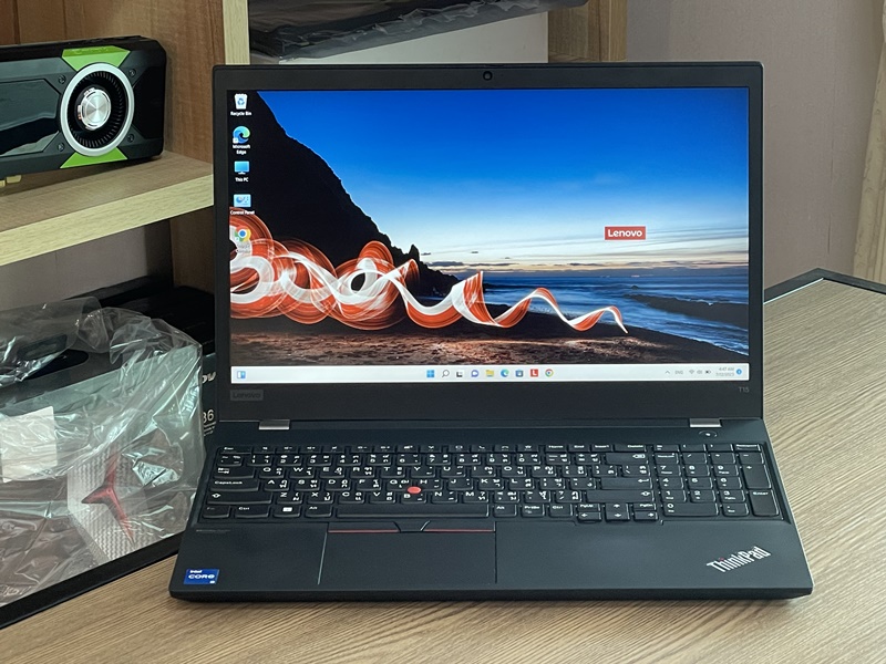 Lenovo ThinkPad T15 G2