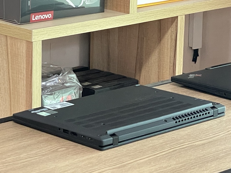 Lenovo ThinkPad T14 Gen 5