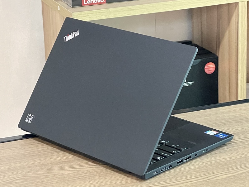Lenovo Thinkpad T14 G2