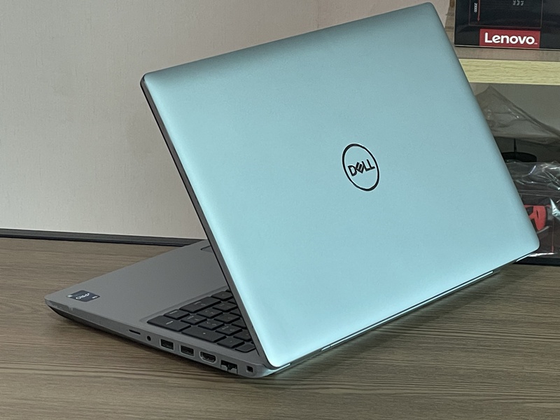 Dell Precision 3571 Mobile WorkStation