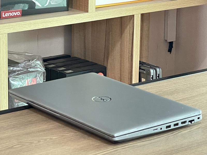 Dell Precision 3571 Mobile WorkStation