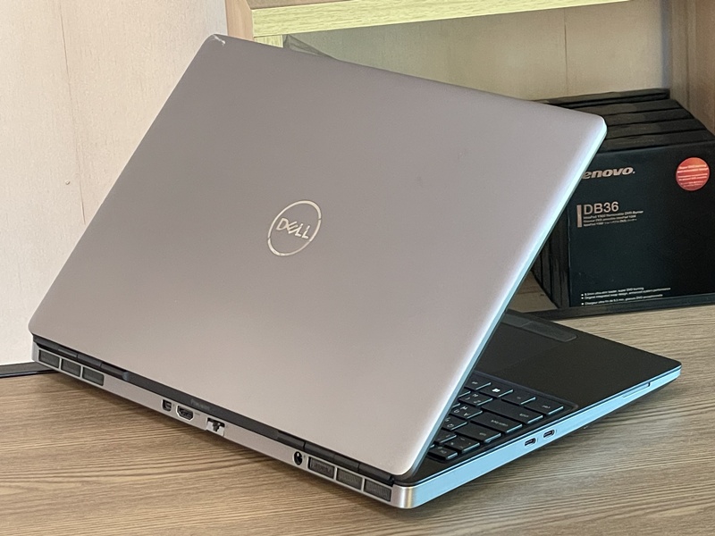 Dell Precision 7560 Mobile WorkStation