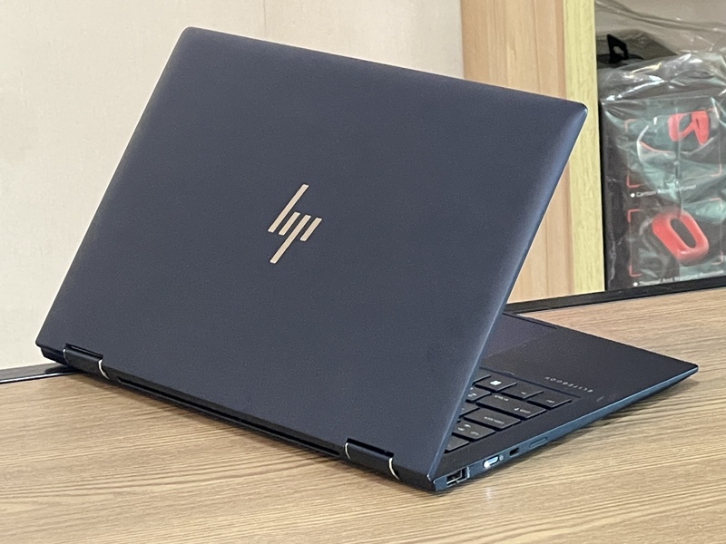 HP Unveils Elite Dragonfly G2 2-in-1