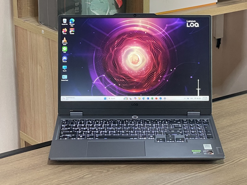 Lenovo LOQ 15ARP9-83JC003MTA