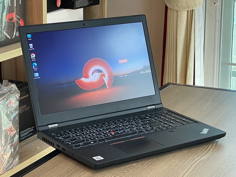 Lenovo ThinkPad P15 G1 Mobile Workstation