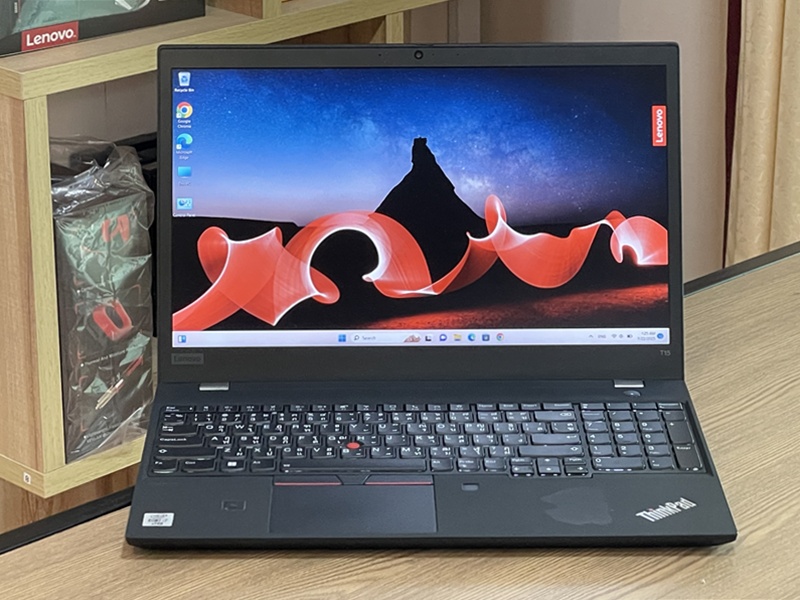Lenovo ThinkPadT15 G1