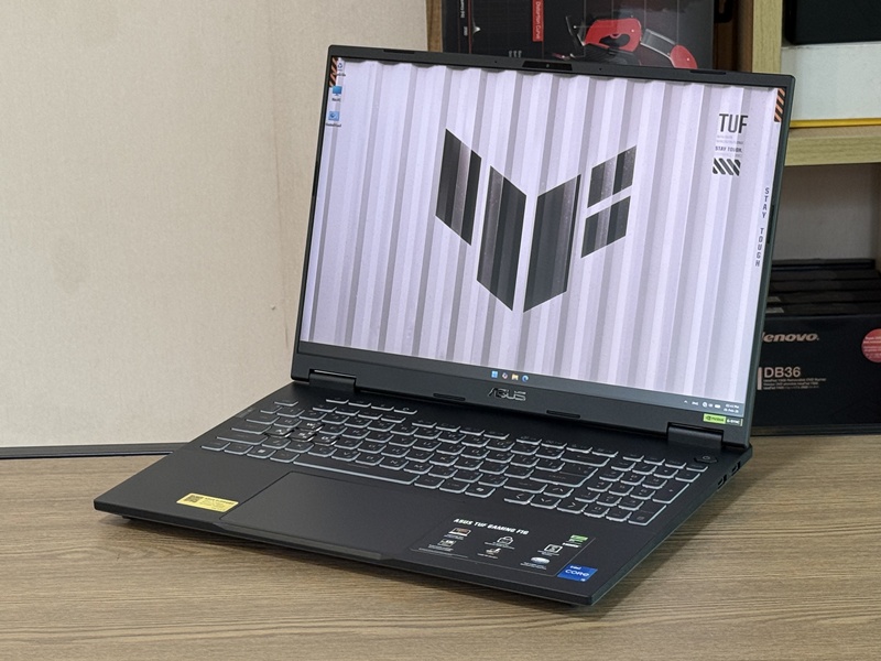 Asus TUF Gaming F16 FX608JM