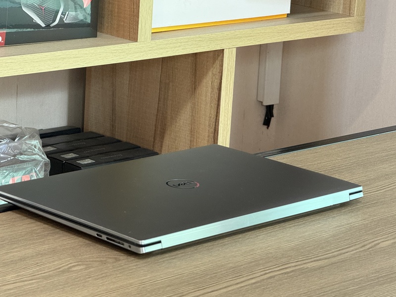 Dell Precision 5560 Mobile WorkStation