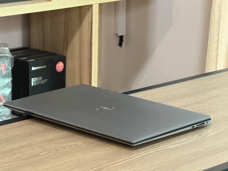 Dell Precision 5560 Mobile WorkStation