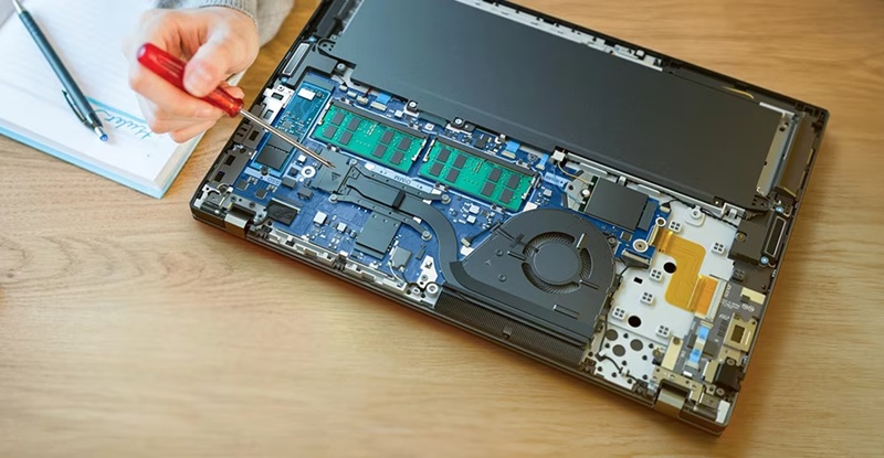 Lenovo ThinkPad T16 Gen 3