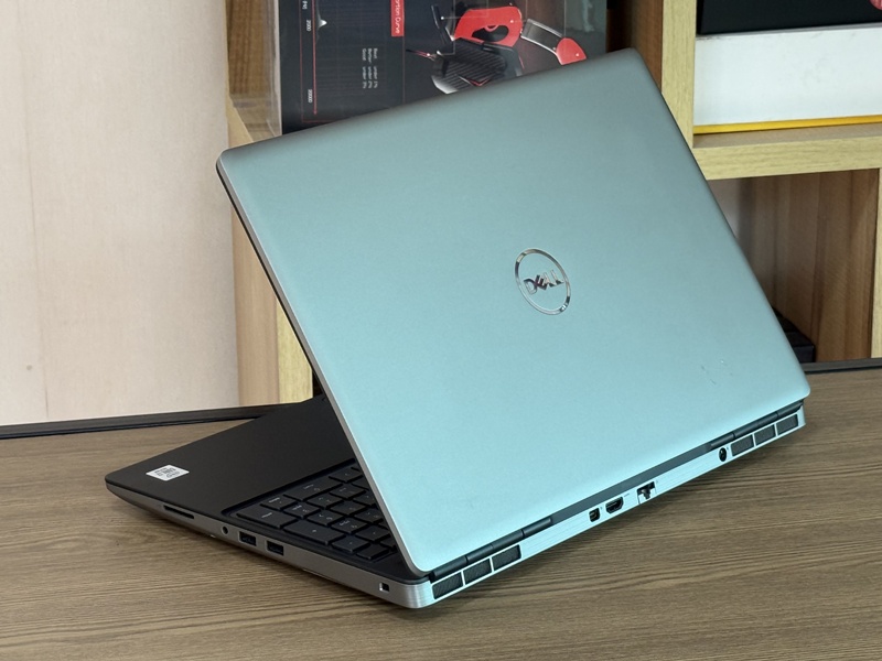 Dell Precision 7550 Mobile WorkStation