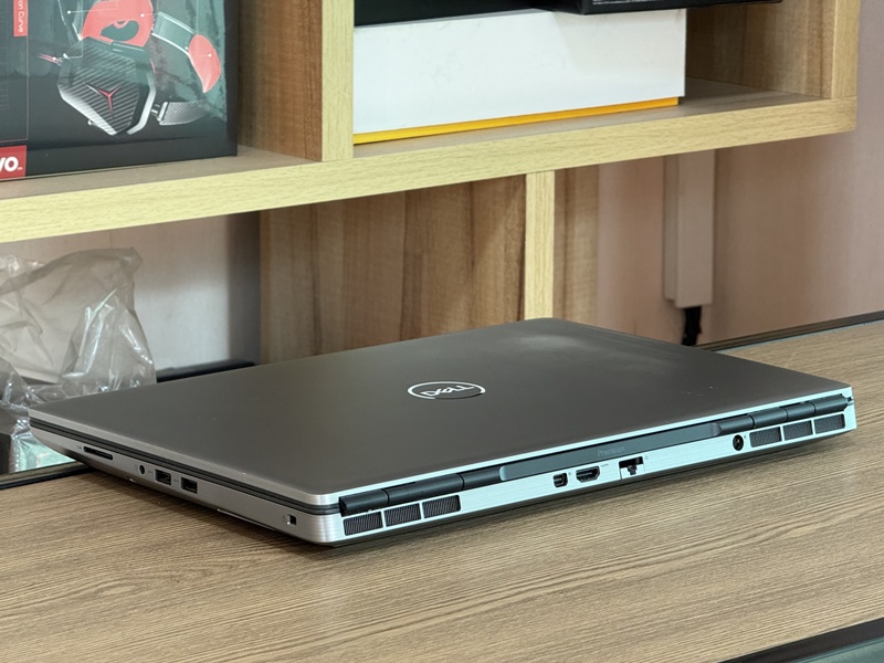 Dell Precision 7550 Mobile WorkStation