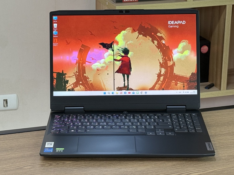 Lenovo IdeaPad Gaming 3 15IAH7