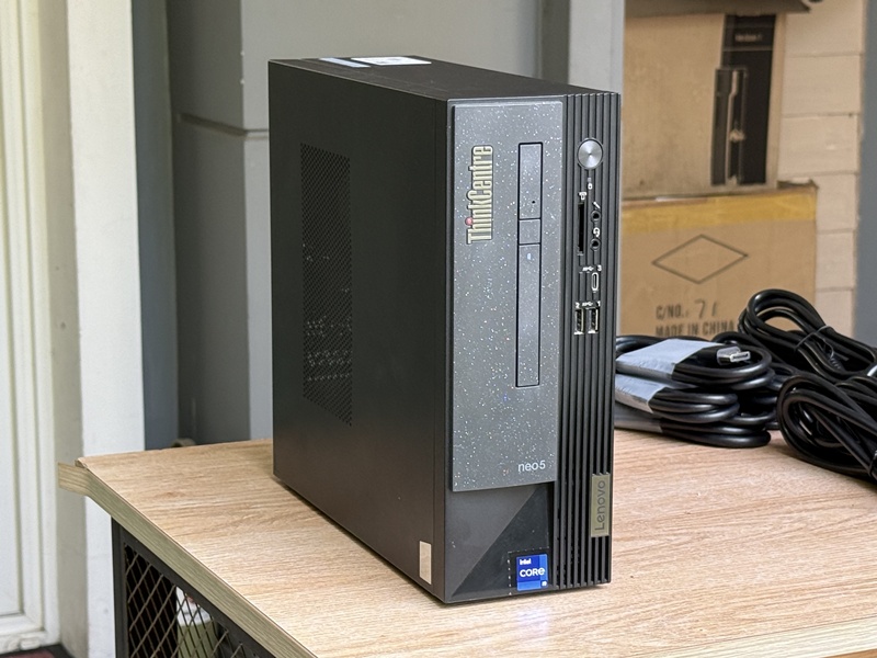Lenovo Thinkcentre Neo 50s Gen 3 SFF