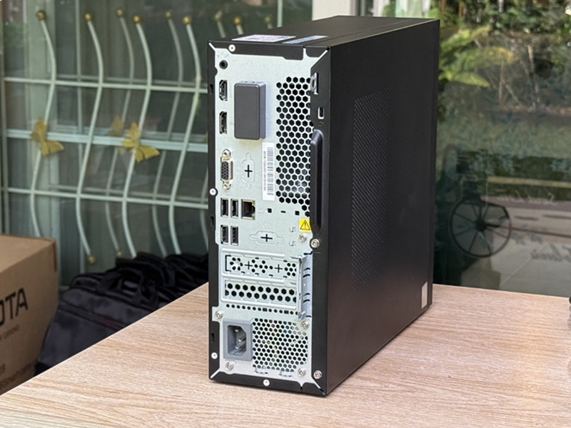 Lenovo Thinkcentre Neo 50s Gen 3 SFF