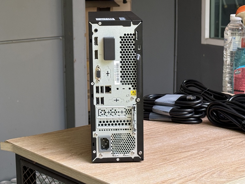 Lenovo Thinkcentre Neo 50s Gen 3 SFF