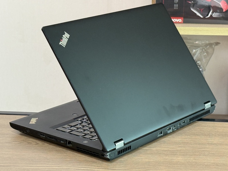 Lenovo ThinkPad P73 Workstation