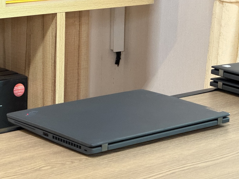 Lenovo Thinkpad X13 G2