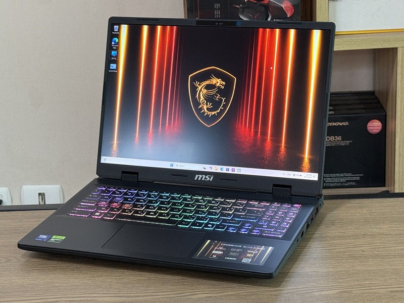 MSI Crosshair 16 HX AI D2XWGKG-022TH