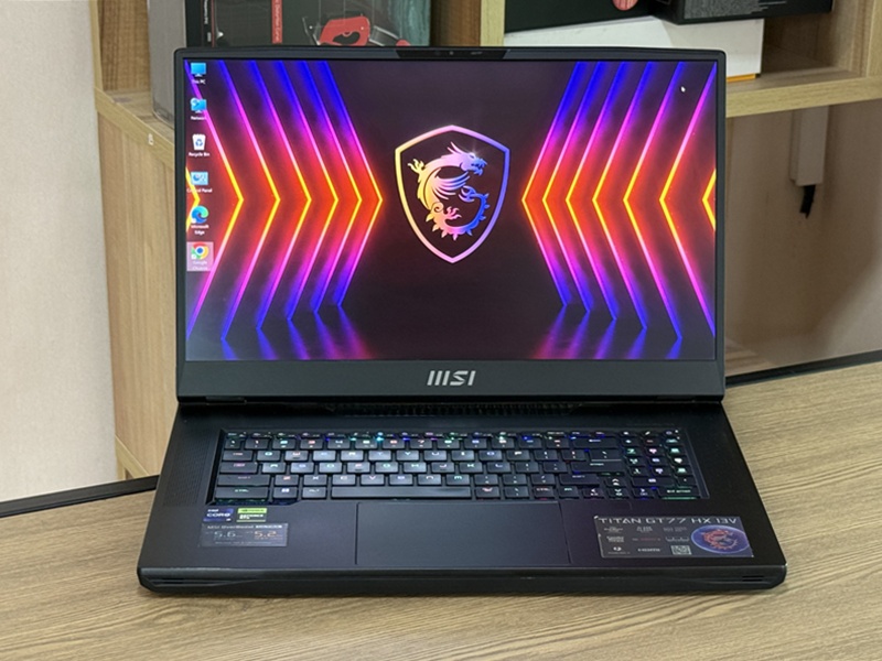 MSI GT77HX Titan 13VI-001TH