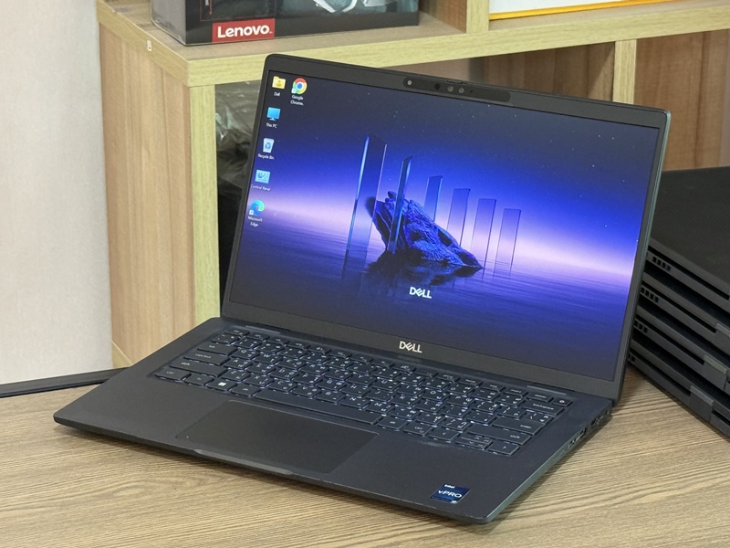 DELL Latitude 7430