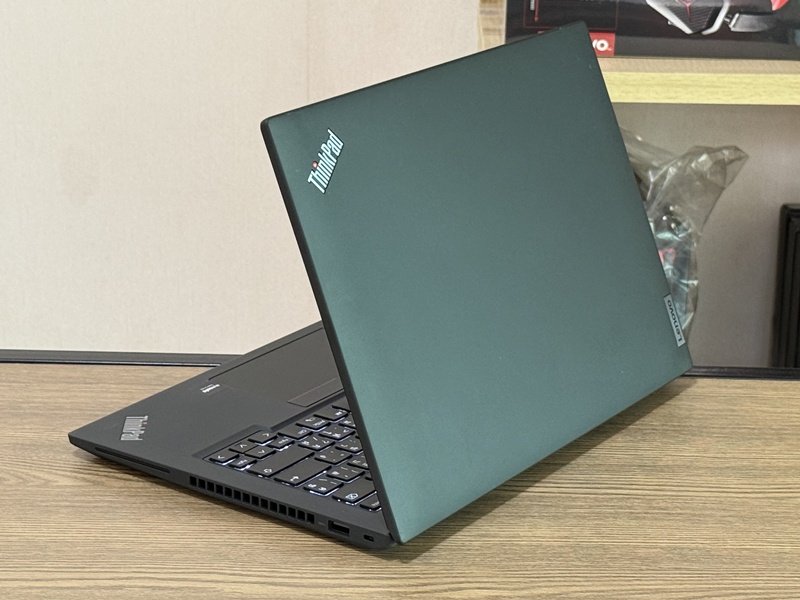 Lenovo Thinkpad T14 G3