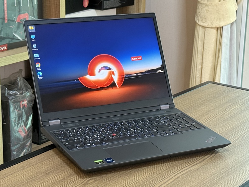 ThinkPad P16 G1 Workstation