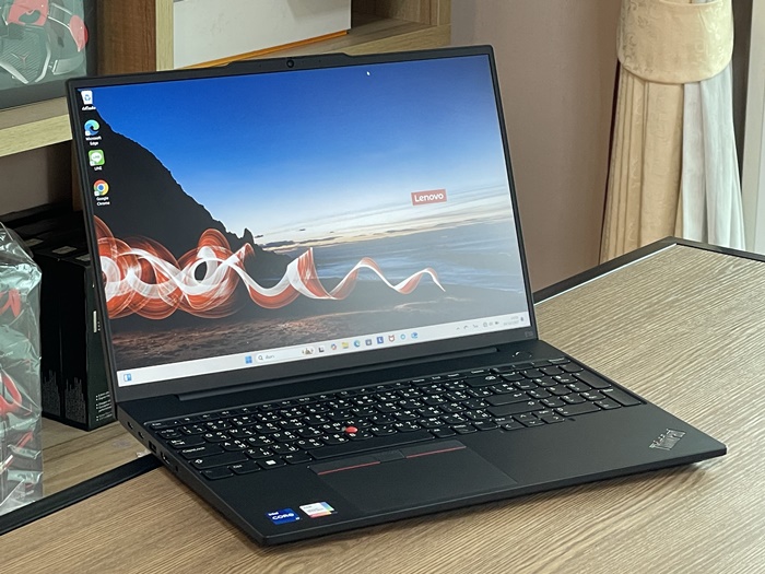 Lenovo ThinkPad E16 Gen 1
