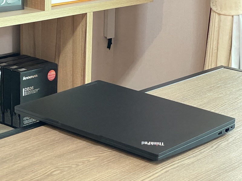 Lenovo ThinkPad E16 Gen 1