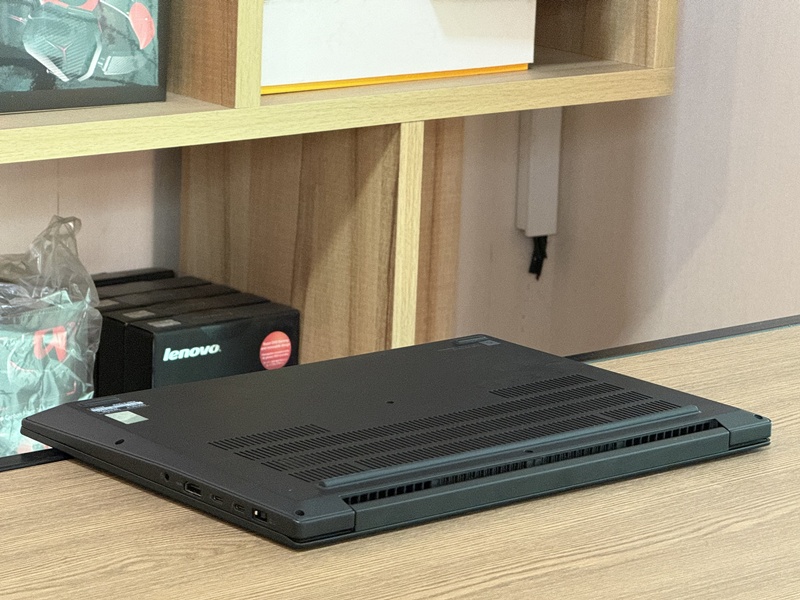 ThinkPad P1 Gen 5 Workstation